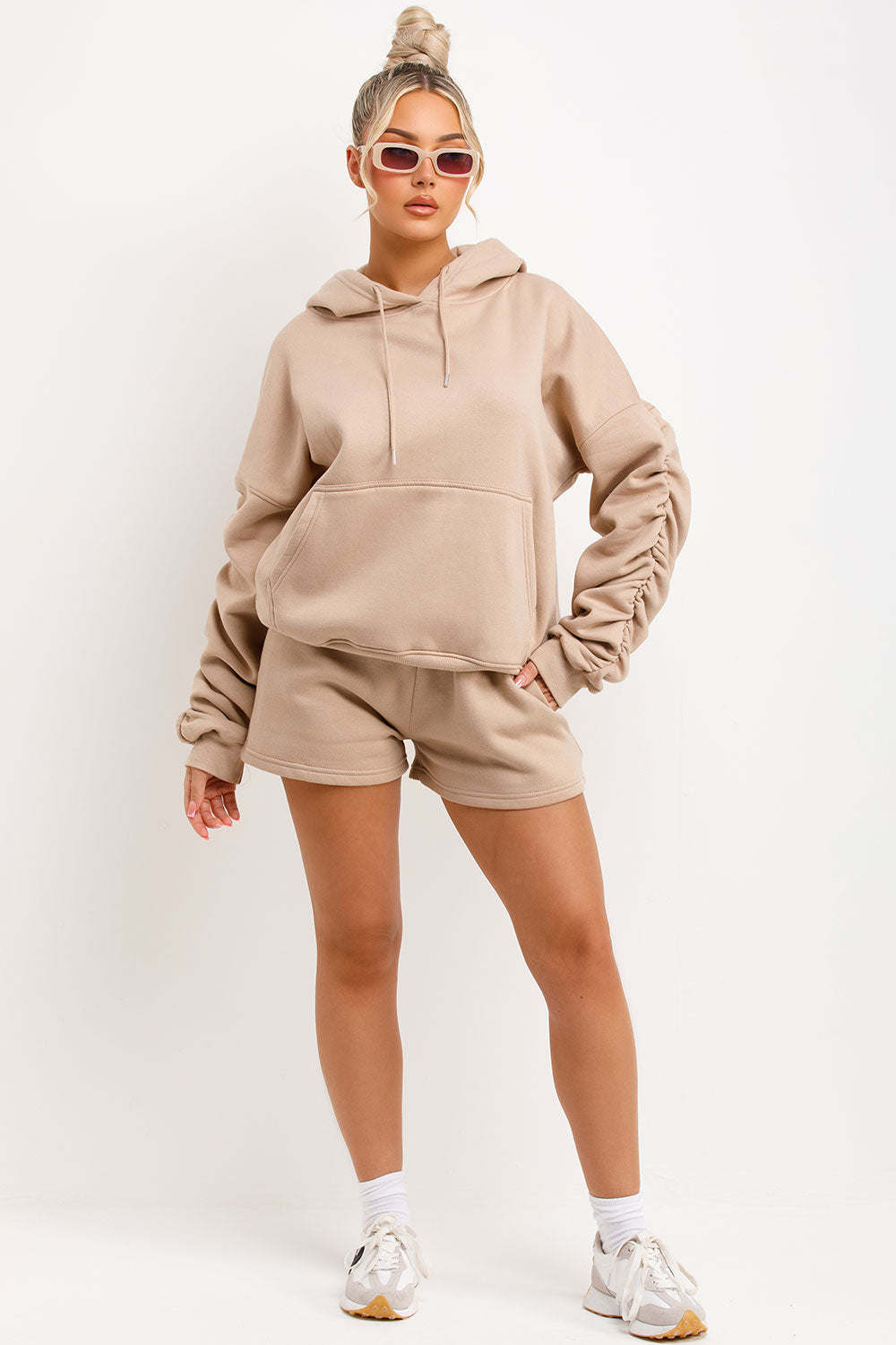 hoodie and shorts tracksuit womens airport outfit