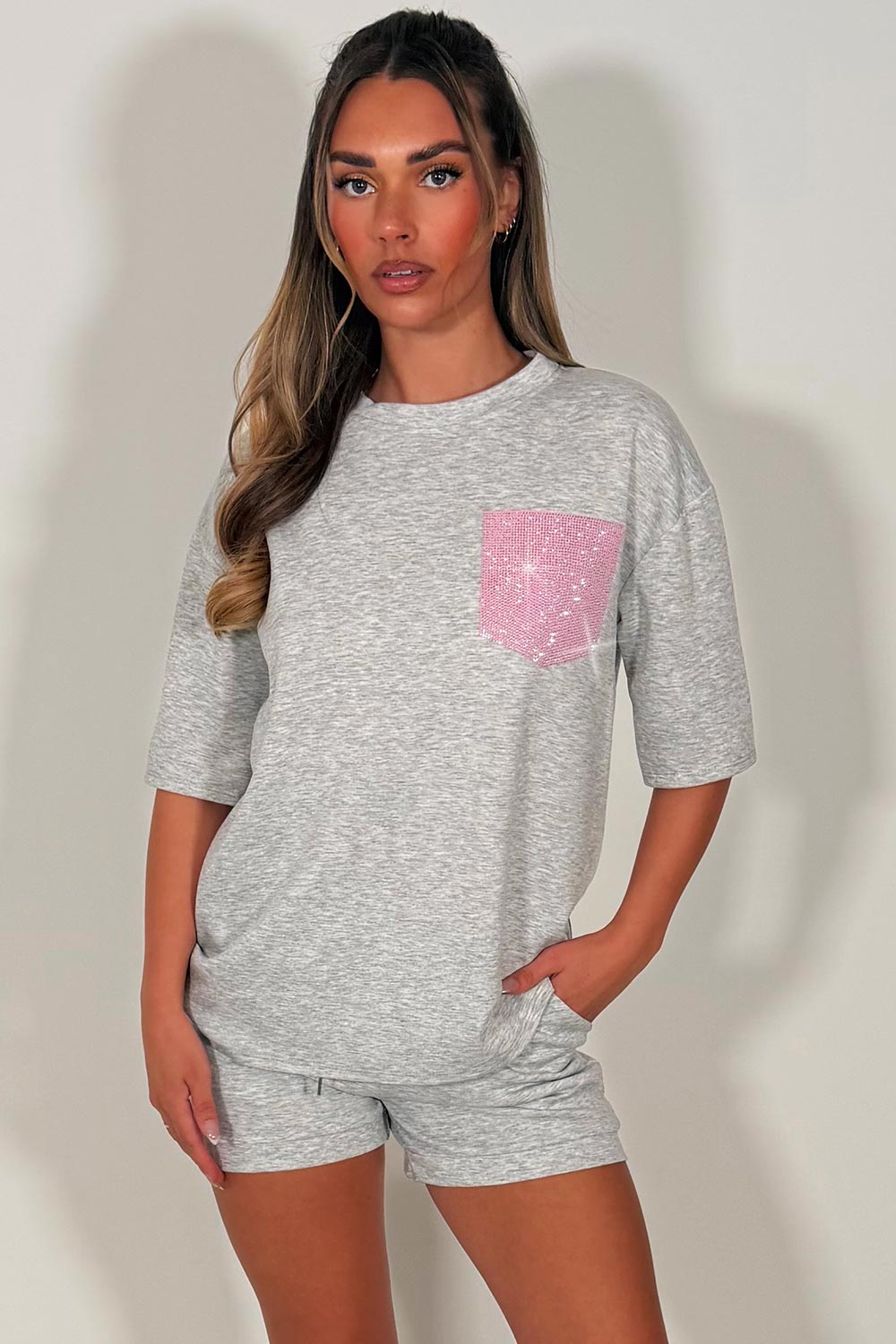 womens shorts and top co ord set with contrast pink diamante pocket detail summer holiday airport outfit styledup uk white fox