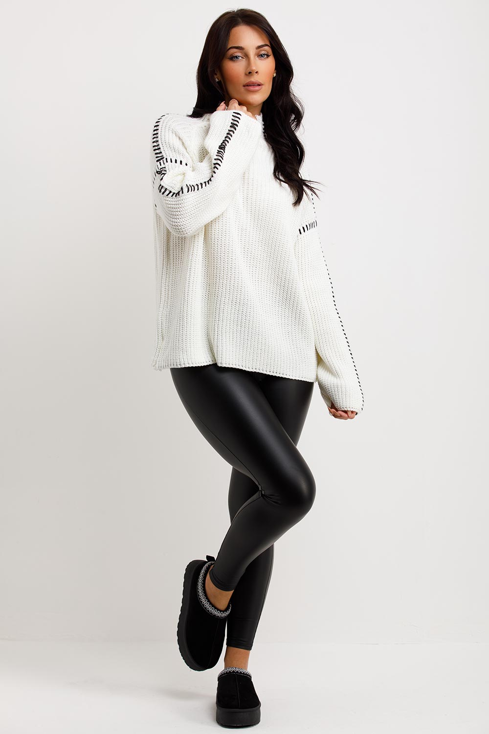 Oversized Knitted Jumper With Contrast Stitches Cream