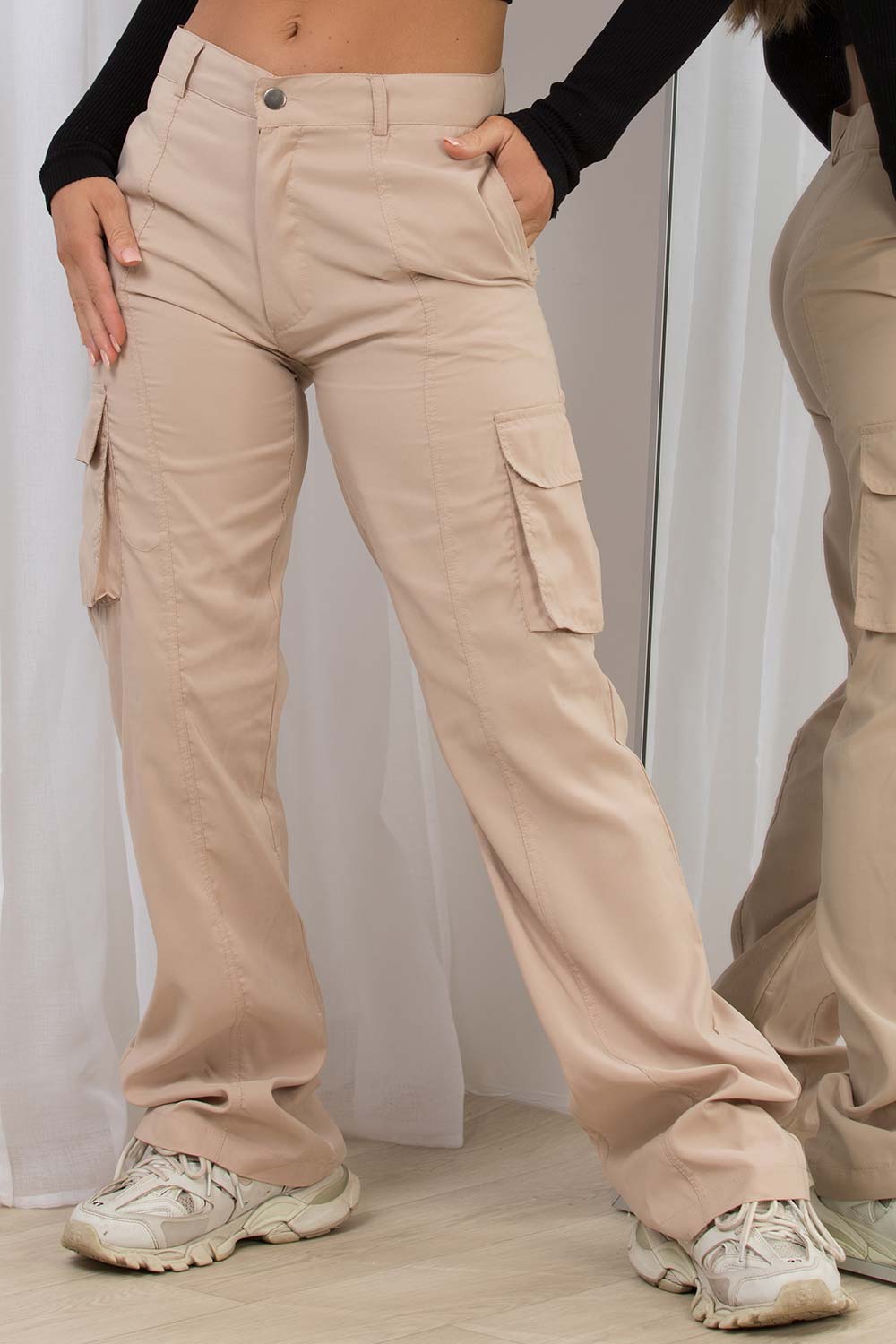 Women's Wide Leg Cargo Trousers With Utility Pockets Beige –