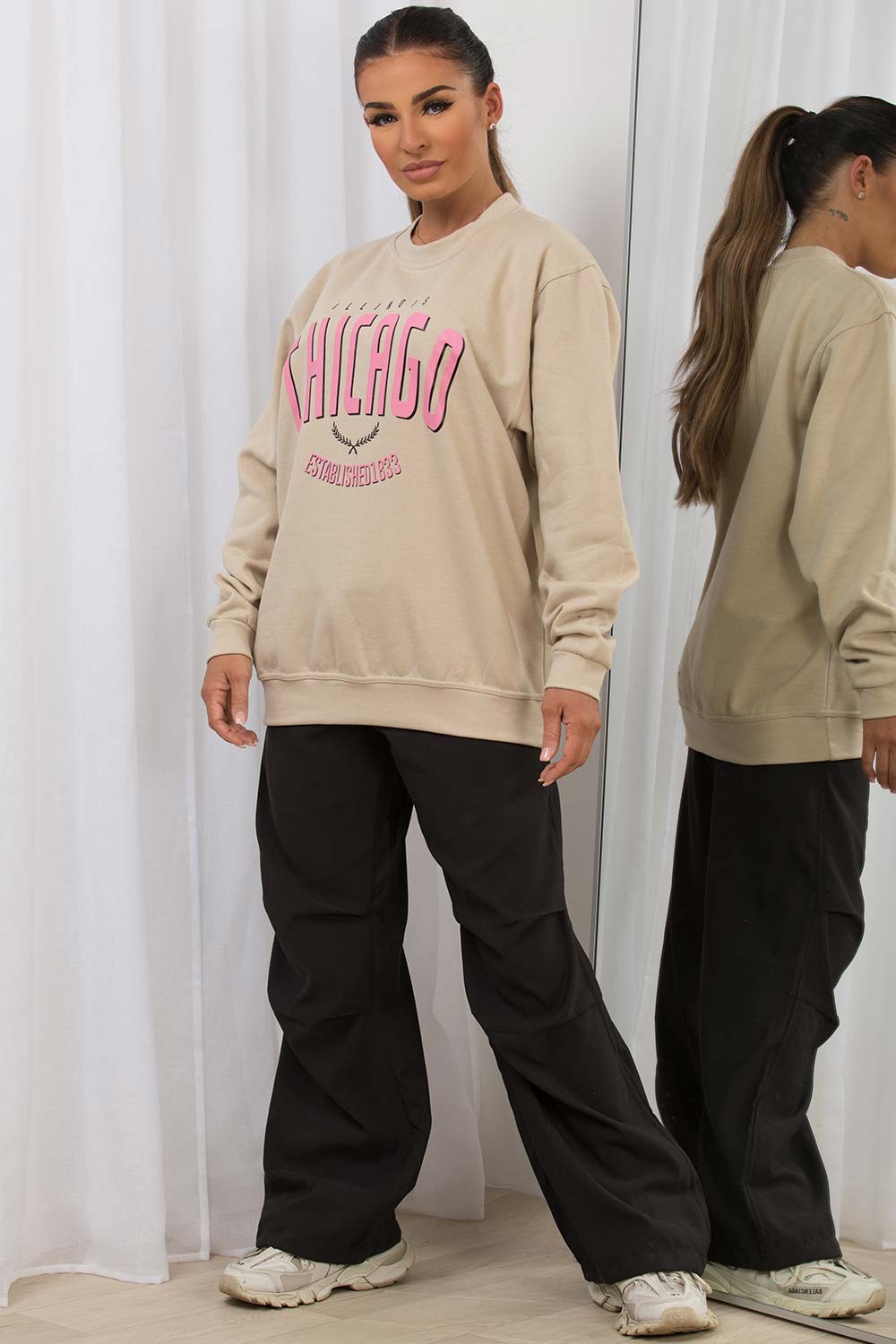 womens sweatshirt chicago print loungewear 