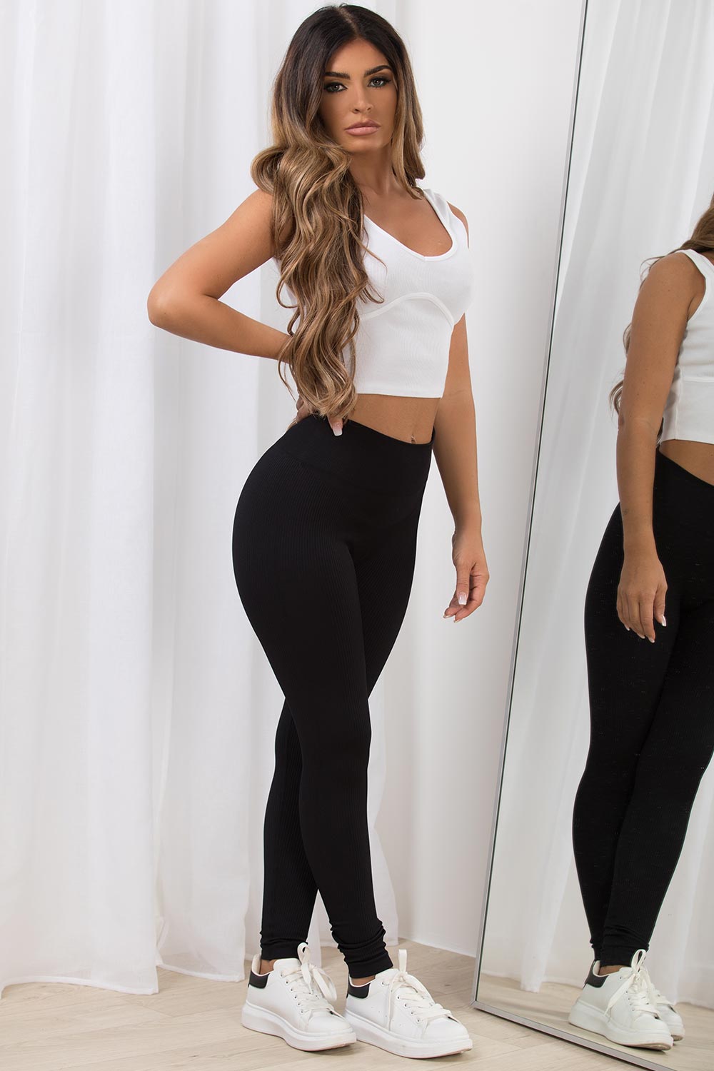 Ribbed Leggings - Athleisure For Women | ROOLEE