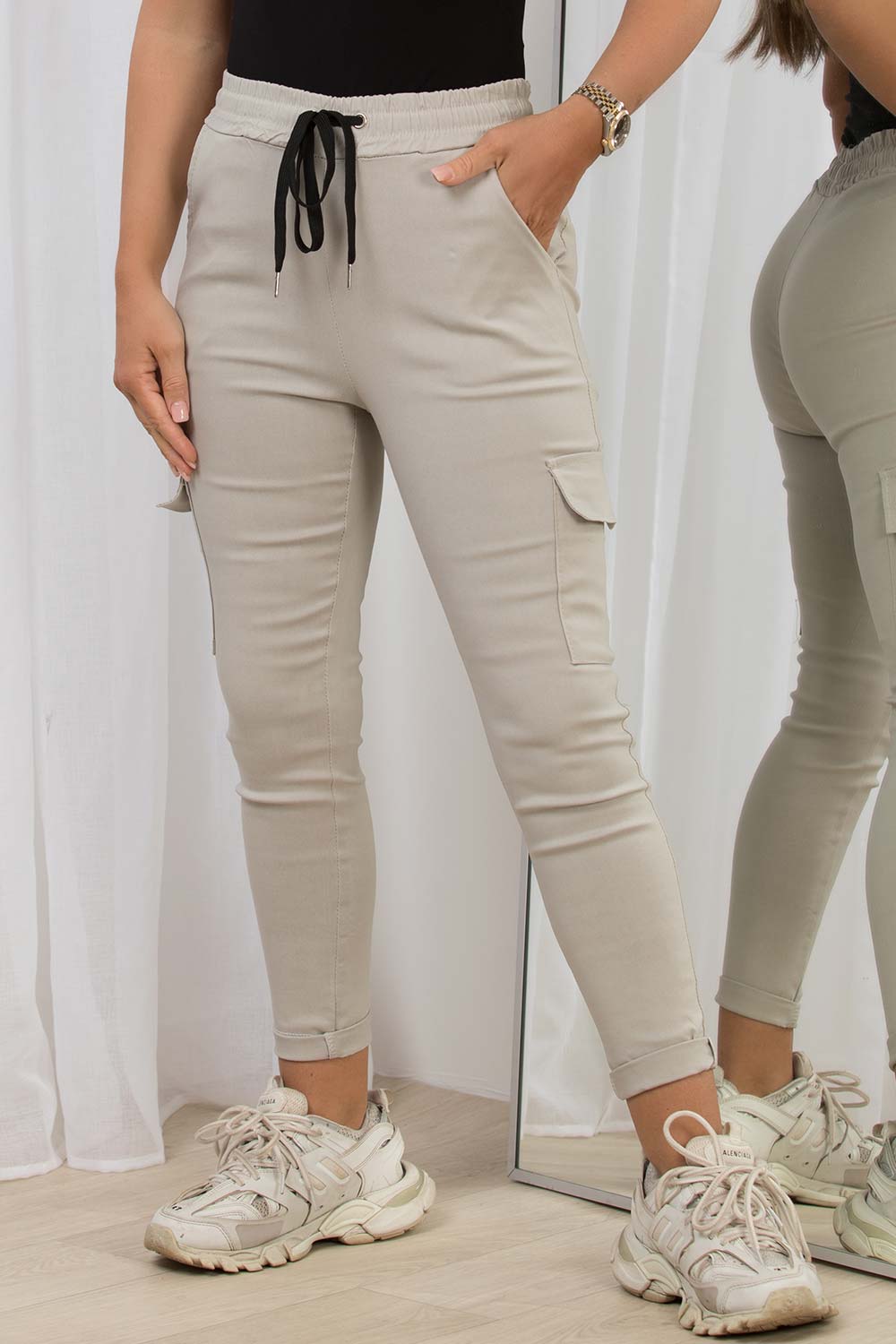 elasticated waist cargo trousers beige