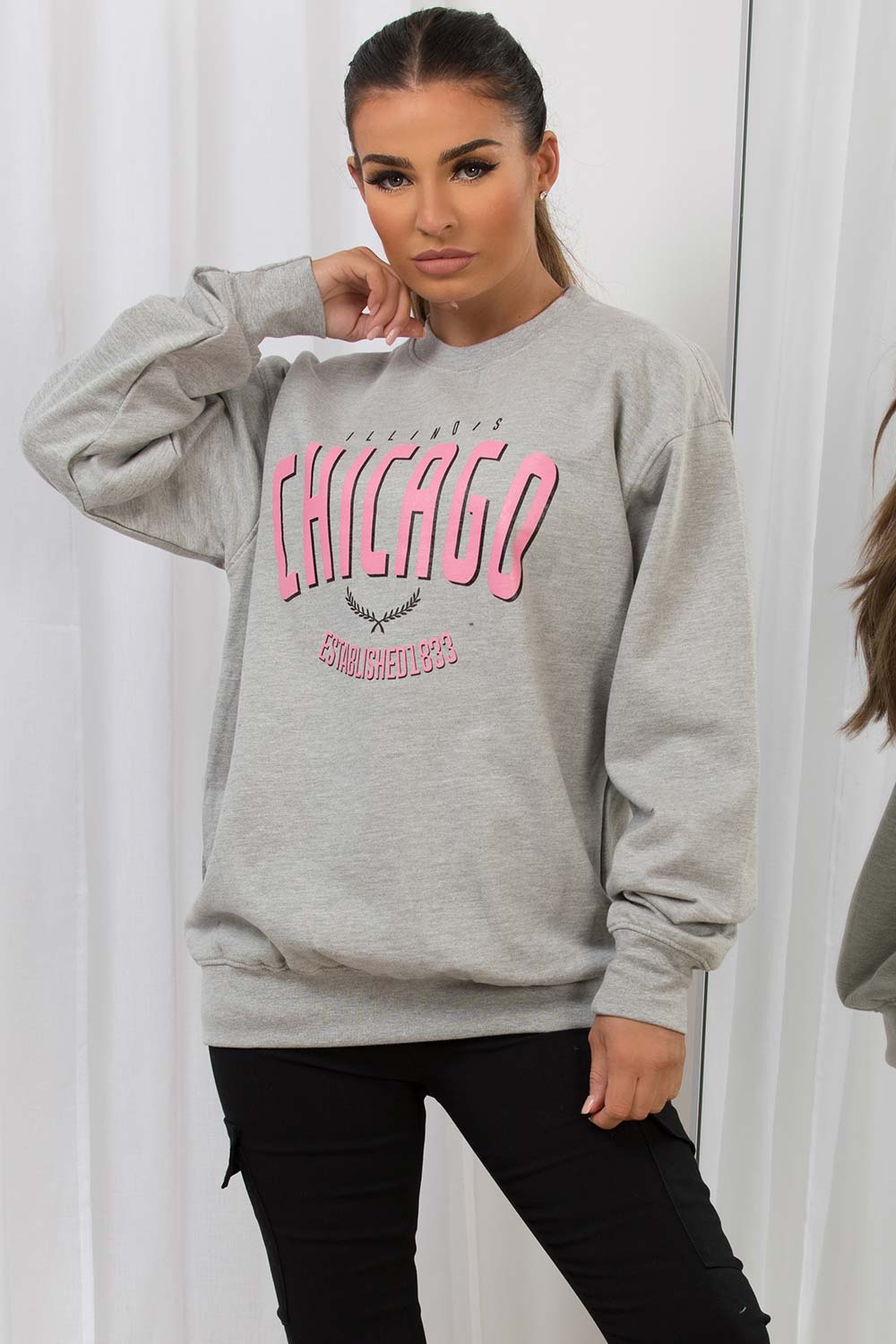 womens sweatshirt with chicago print