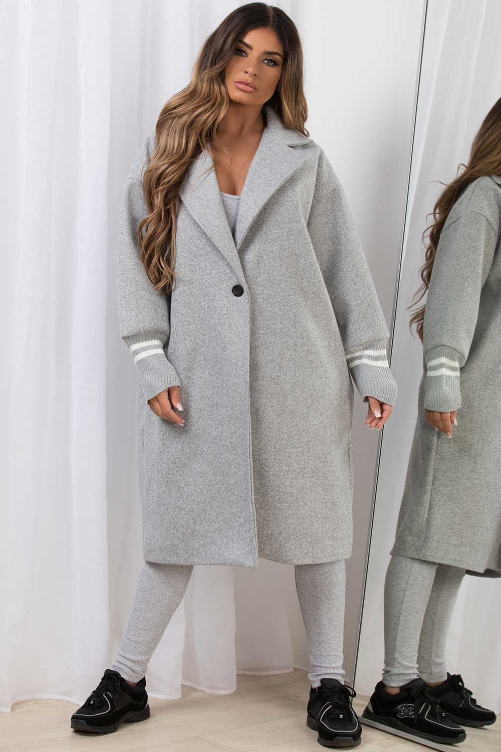 oversized wool coat with ribbed cuff