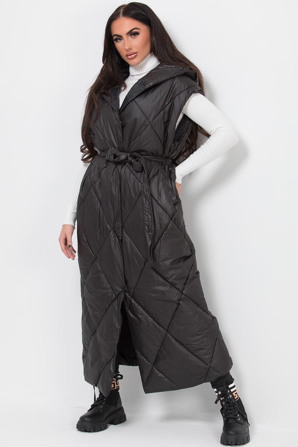 Black Puffer Quilted Gilet With Hood