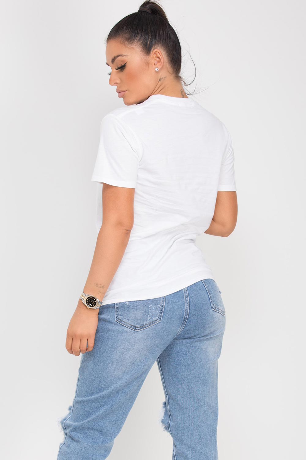 womens white t shirt 
